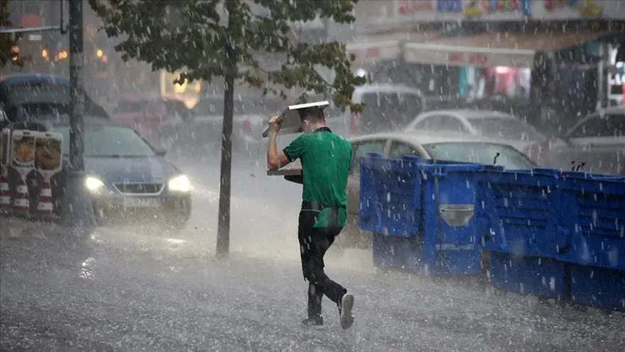 Meteoroloji'den 25 il için sarı kodlu uyarı (Bugün hava nasıl olacak?) 11 Meteoroloji'den 25 il için sarı kodlu uyarı (Bugün hava nasıl olacak?) 11
