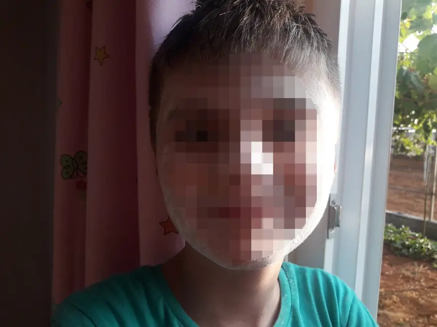 "İNSAN ONURUYLA BAĞDAŞMAYACAK ŞEKİLDE YAŞATTI" 8 "İNSAN ONURUYLA BAĞDAŞMAYACAK ŞEKİLDE YAŞATTI" 8