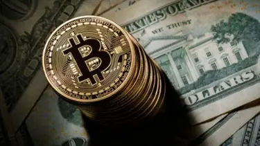 Bitcoin 2017'den sonra ilk kez 18,400 doları gördü
