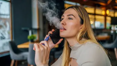 Covid-19 riskini artırdığı ortaya çıktı: Akciğerlere çifte zarar veriyor