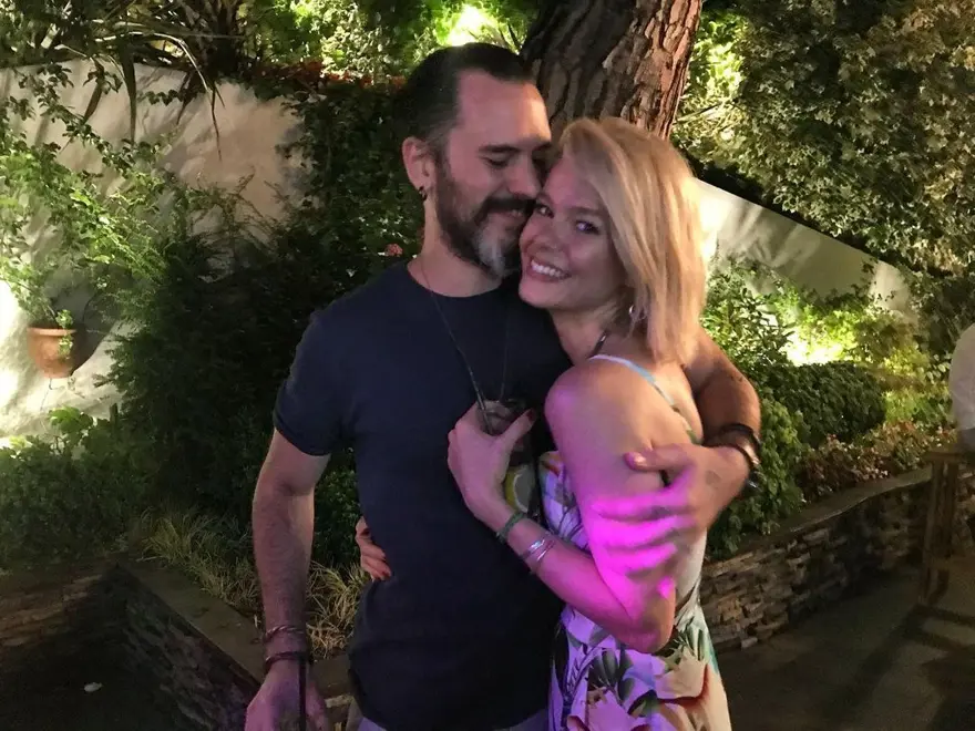 Burcu Biricik'ten eşi Emre Yetkin'e: Nice 8 senelere sevgilim 