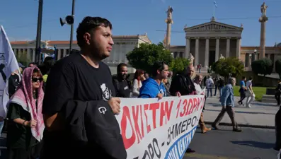 Yunanistan’da yeni iş yasasına karşı genel grev