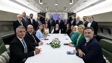 Cumhurbaşkanı Erdoğan NATO zirvesi dönüşü soruları yanıtladı: Biz Suriye'de barış istiyoruz