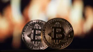 Bitcoin 6 ayın dibine yaklaştı