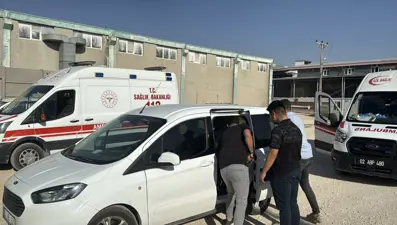 18 yaşındaki genç, annesiyle tartışan babasını bıçakladı