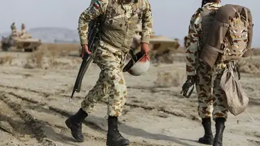 İran'da bir asker aynı yerde görev yaptığı 4 arkadaşını öldürdü