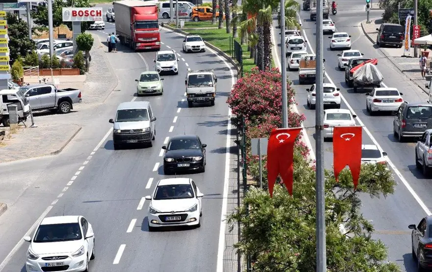 Trafiğin en yoğun olduğu kentler (Listede Türkiye’den 3 şehir var) 13 Trafiğin en yoğun olduğu kentler (Listede Türkiye’den 3 şehir var) 13