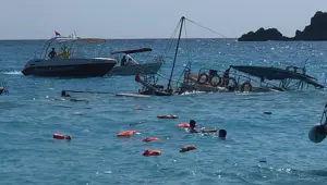 Fethiye'de tur teknesi battı