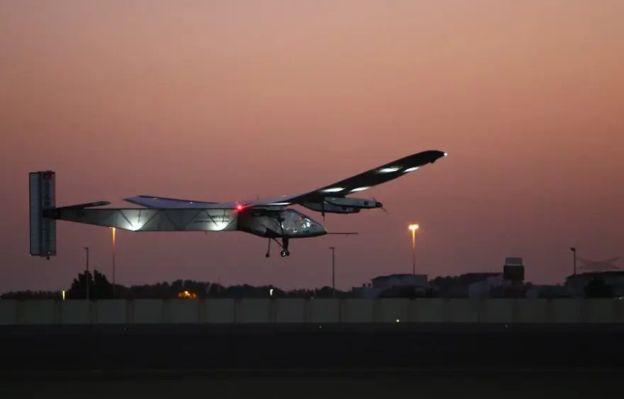 Solar Impulse 2 dünya turuna başladı 5 Solar Impulse 2 dünya turuna başladı 5