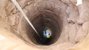 Humus ve Lazkiye'de gizlenmiş silah deposu bulundu