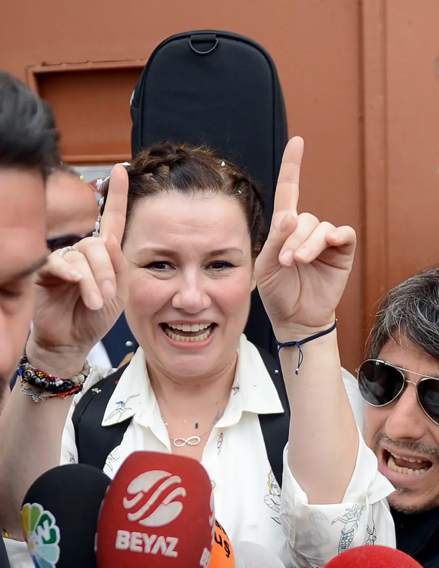 Deniz Seki'den tahliye sonrası ilk açıklama: Ne olur canımı yakmayın 12