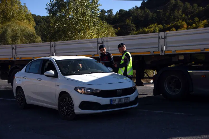 Ankara’daki saldırı girişimi için Kayseri’de bin kişilik timlearazi taraması 3 Ankara’daki saldırı girişimi için Kayseri’de bin kişilik timlearazi taraması 3