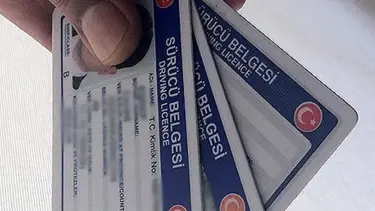 Sahte ehliyetini polise yeniletmek istedi