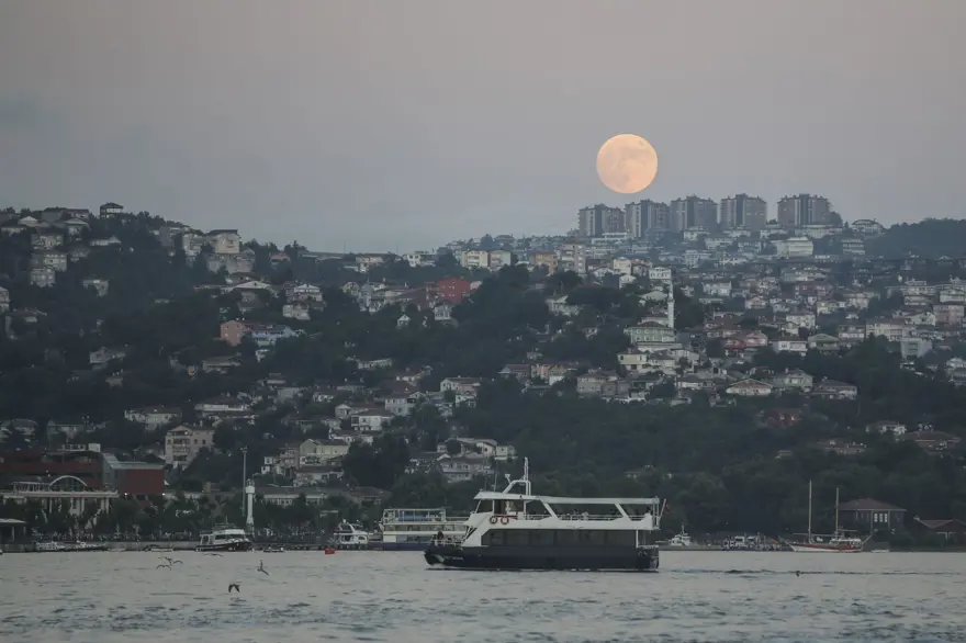 İSTANBUL 
