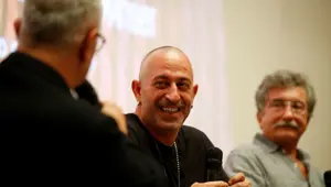 Cem Yılmaz, yeniden 'stand up' şov yapacak