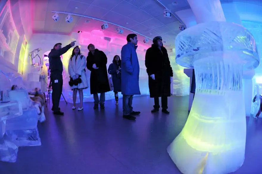 Buz bar ilgi odağı 21