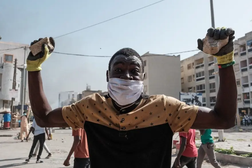 Senegal'de seçim krizi: İnternete erişim engellendi 4 Senegal'de seçim krizi: İnternete erişim engellendi 4