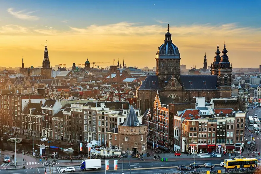 amsterdam, amsterdam rehberi, amsterdam gezilecek yerler, amsterdam gezi rehberi, amsterdam görülecek yerler, volendam, marken, edam, monnickendam, amsterdam köyleri 