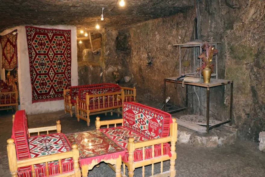 Gaziantep'te doğal ısısı değişmeyen 500 yıllık mağara ilgi görüyor 11
