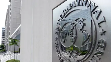 IMF Yunanistan'a nefes aldırdı