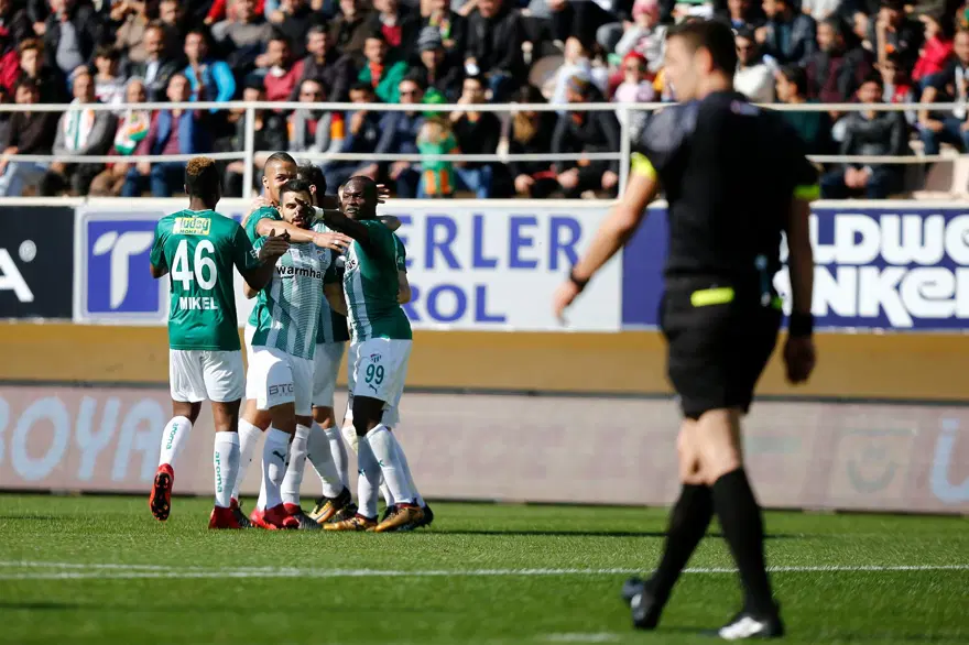 bursaspor, timsah, bursa, süper lig puan durumu 11 bursaspor, timsah, bursa, süper lig puan durumu 11