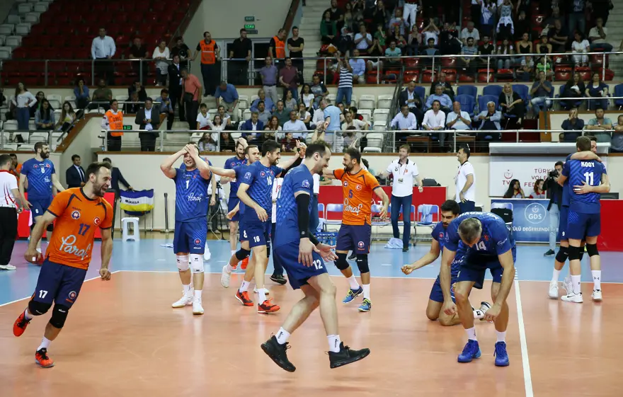 Kadınların ardından erkeklerde de özlenen tablo! 11 Kadınların ardından erkeklerde de özlenen tablo! 11