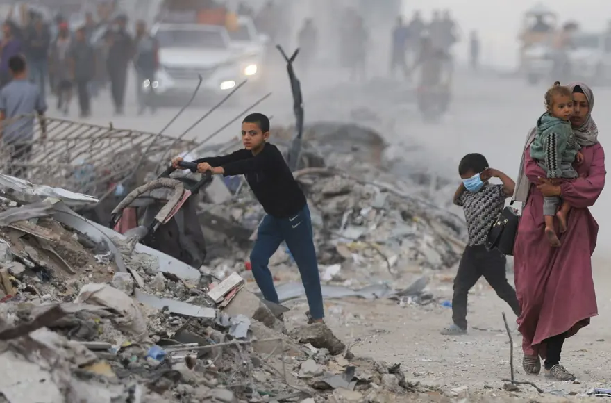 "HER ŞEYİ YOK ETMEK İÇİN GELDİLER" 3