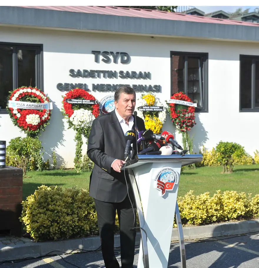 Halit Kıvanç son yolculuğuna uğurlandı 23