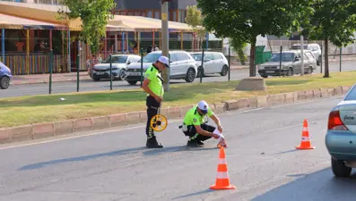Otomobilin çarptığı yaya hayatını kaybetti