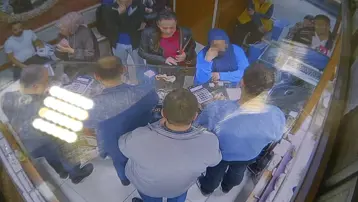 Sahte altın oyununu kuyumcu bozdu