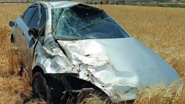 Afyonkarahisar'da otomobil takla attı