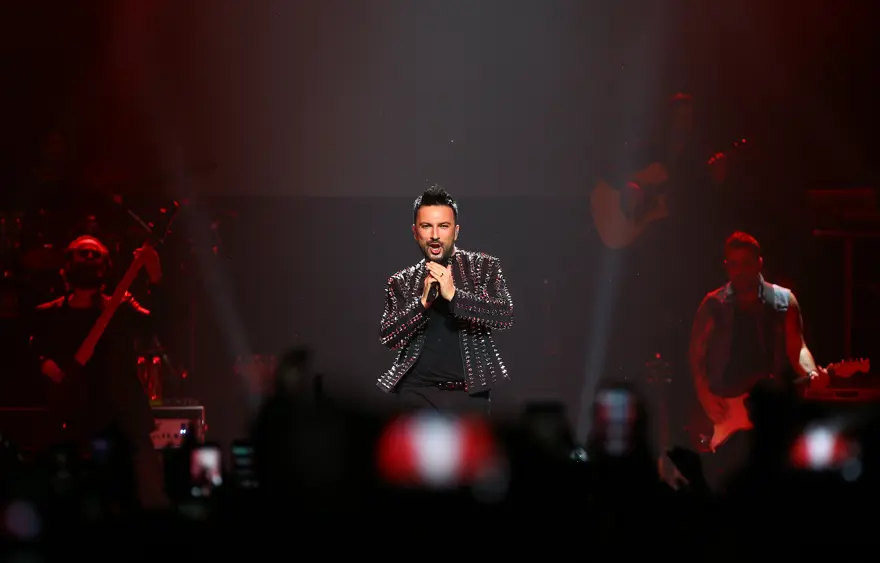 Tarkan, New York, Tarkan konseri 8