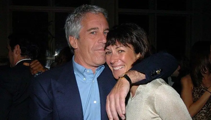 Jeffrey Epstein'in eski kız arkadaşı Ghislaine Maxwell'i yakalamak için 5 milyon dolar 1