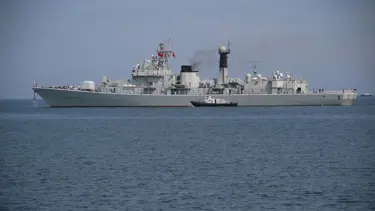 Çin'e ait gemiler, Doğu Çin Denizi'nde Japon kara sularına girdi