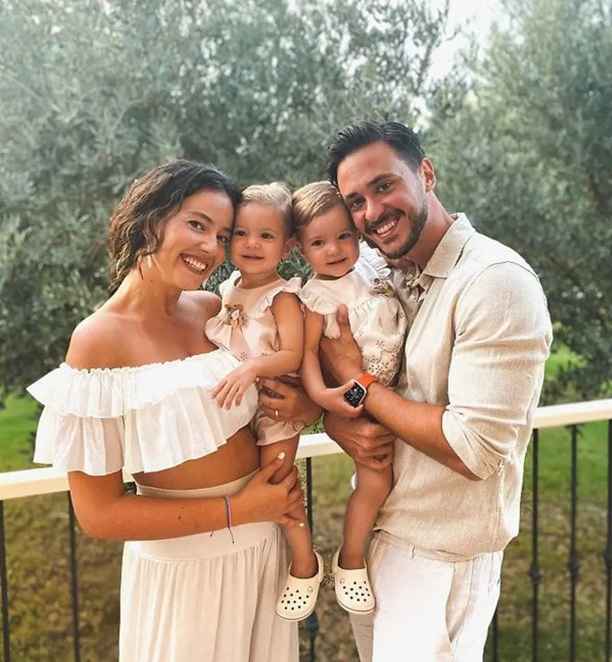 Pelin Akil'den ayrılık açıklaması sonrası dikkat çeken hamle 1