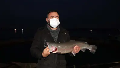 Fırat Nehri'nde yetiştirilen somon balıkları dünyaya ihraç ediliyor