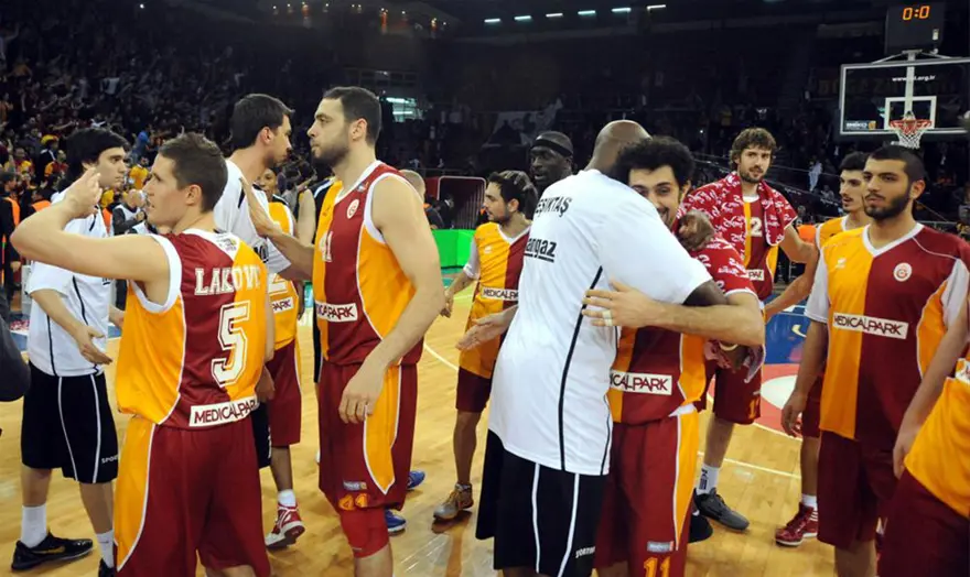 Potada derbi Aslan'ın 11 Potada derbi Aslan'ın 11