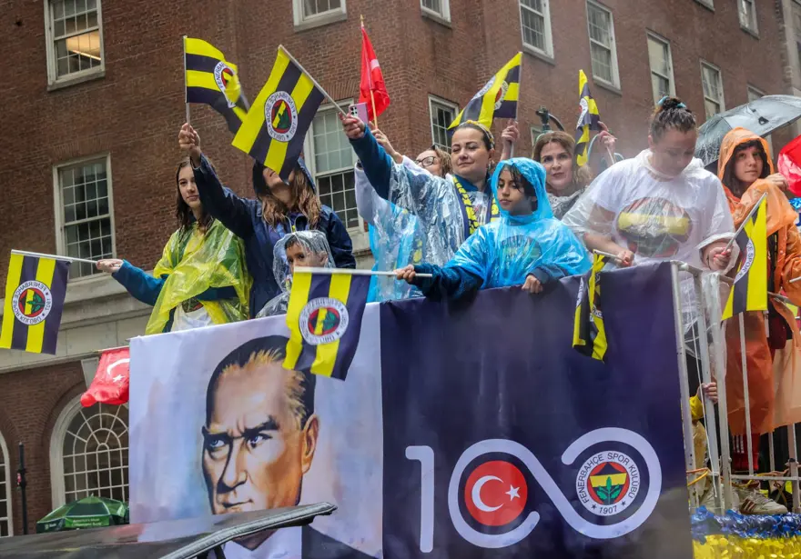 New York'ta Türk günü yürüyüşü 2