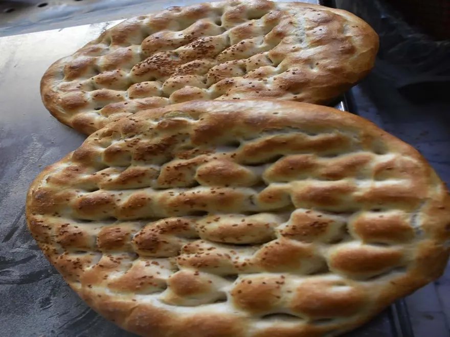 Uzmanı açıkladı: Uzun süre tok tutan Ramazan pidesi 1