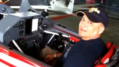 Havacılık,tıp, sanat ve spor… Bursa’daki uçak kazasında ölen pilot Ünal Aster’in filmgibi hayat öyküsü