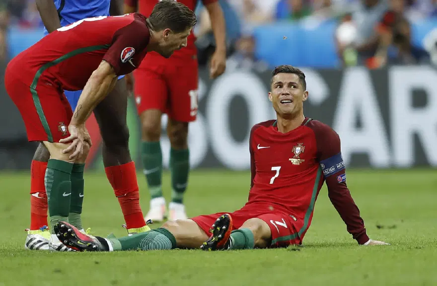 Cristiano Ronaldo'nun gözyaşları 1 Cristiano Ronaldo'nun gözyaşları 1