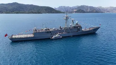 Muğla'da askeri gemi ve botlar ziyarete açıldı