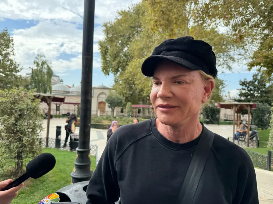 Mazhar Alanson'un kızı Eda Alanson son yolculuğuna uğurlandı 7