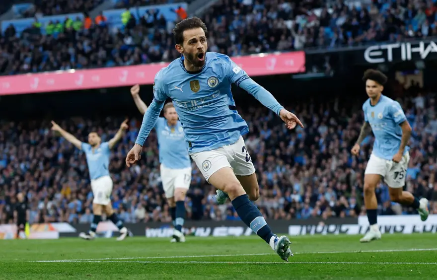 Galatasaray'ın çılgın planı ortaya çıktı: Manchester City ablukaya alındı 5 Galatasaray'ın çılgın planı ortaya çıktı: Manchester City ablukaya alındı 5