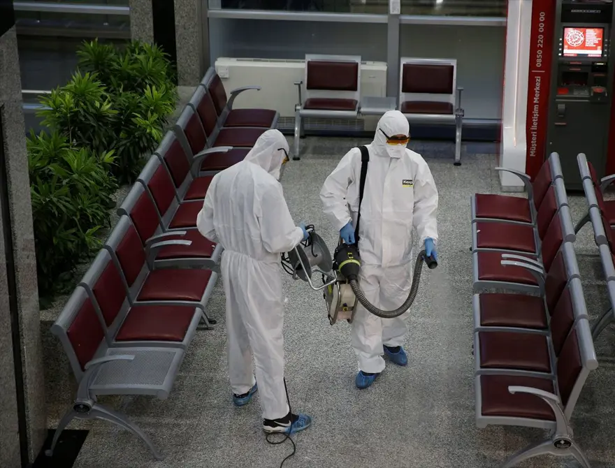 Meclis'te Corona virüs için dezenfeksiyon yapıldı 8