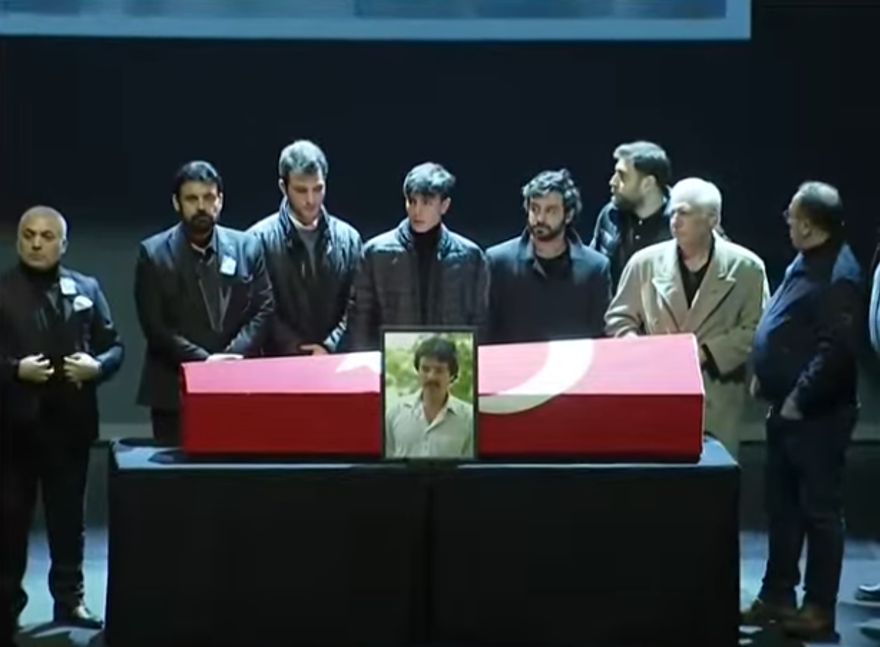 Ferdi Tayfur son yolculuğuna uğurlandı: Arabesk müzik prensini kaybetti 2