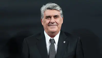 Serdal Adalı'dan çarpıcı itiraflar: Çebi yönetiyor diyenin alnını karışlarım | Galatasaray derbisi yabancı hakemle oynanacak