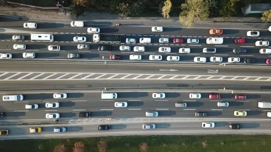 Kısıtlama başladı trafik yoğunluğu bitmedi 10