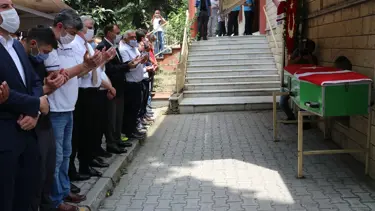 Sakarya'daki fabrika patlamasında hayatını kaybeden işçinin cenazesi defnedildi