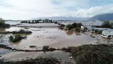 Sel sonrası Finike için '3 gün çeşme suyu içmeyin' uyarısı